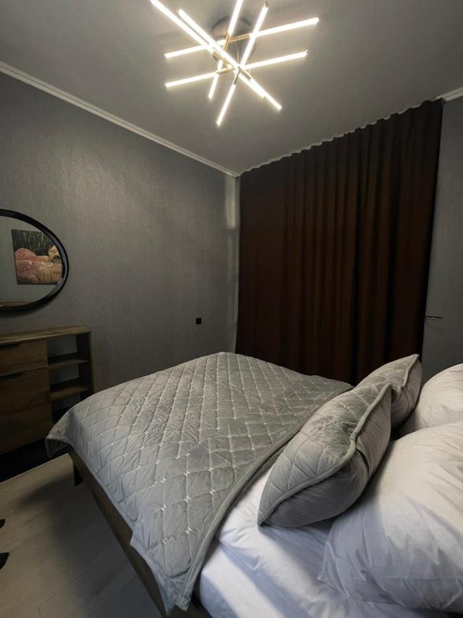 Vel Люкс Apartment Chernivtsi Ngoại thất bức ảnh
