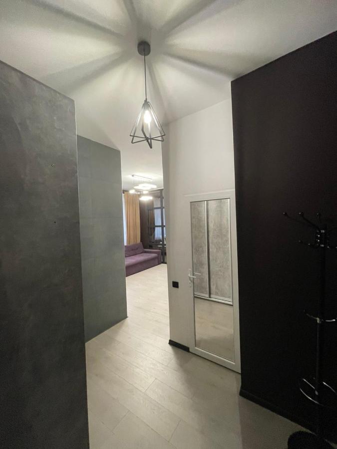 Vel Люкс Apartment Chernivtsi Ngoại thất bức ảnh