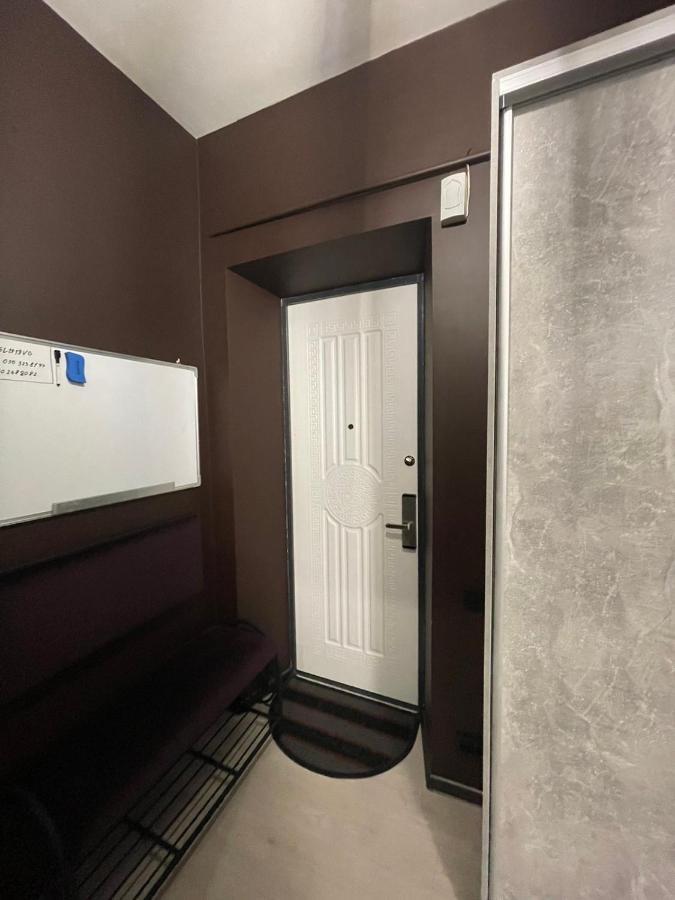 Vel Люкс Apartment Chernivtsi Ngoại thất bức ảnh